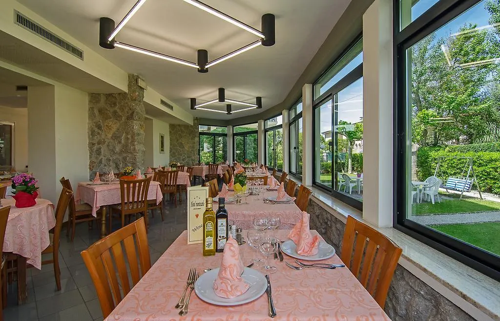 Hotel Montecarlo Lido di Camaiore 3*,  Italy
