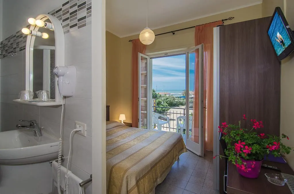 Hotel Montecarlo Lido di Camaiore