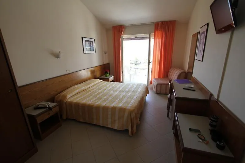 Hotel Montecarlo Lido di Camaiore