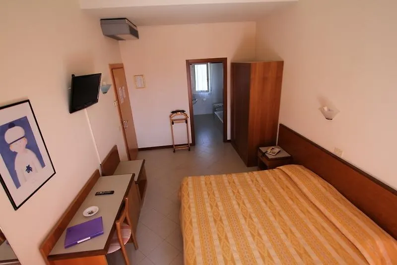 Hotel Montecarlo Lido di Camaiore 3*,  Italy